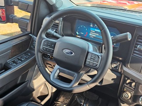 Used 2025 Ford F250 Lariat w/ Tremor Off-Road Package image 34