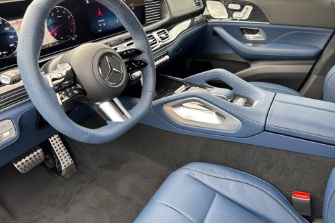 New 2026 Mercedes-Benz GLS 580 4MATIC image 10
