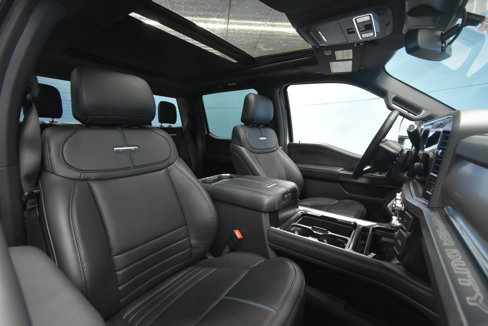 New 2025 Ford F250 Platinum image 25