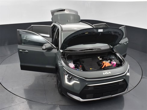 New 2025 Kia Niro EX image 49