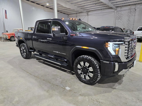 Used 2024 GMC Sierra 2500 Denali w/ Technology Package image 24