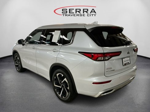Used 2024 Mitsubishi Outlander SEL image 7