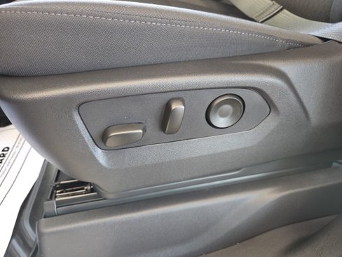 New 2026 Chevrolet Silverado 1500 LT image 23