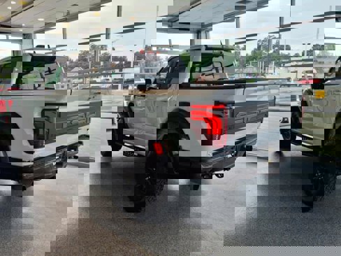 Used 2025 Ford F150 Raptor image 4