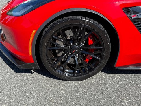 Used 2019 Chevrolet Corvette Z06 w/ Battery Protection Package image 25