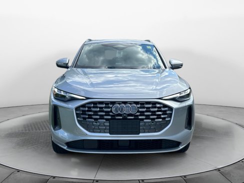 New 2025 Audi Q5 Premium Plus image 2