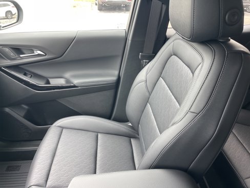 New 2026 Chevrolet Equinox LT w/ Convenience Package II image 34