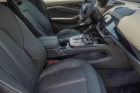 New 2025 Aston Martin DBX 707 image 39