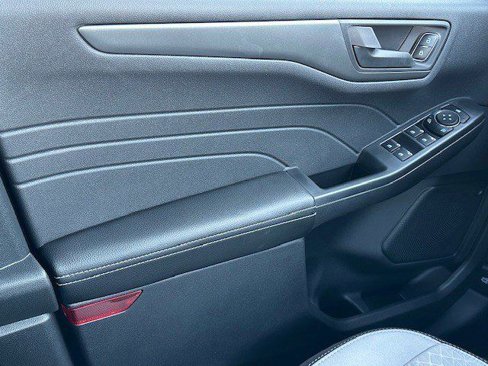 New 2026 Ford Escape Active image 28