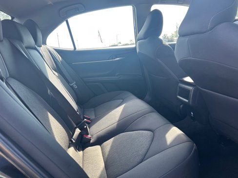 Used 2024 Toyota Camry LE image 19