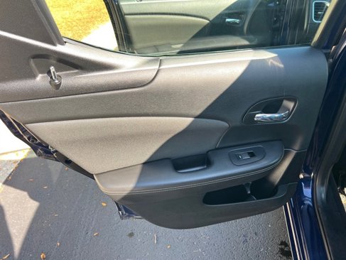 Used 2013 Dodge Avenger SXT w/ Cold Weather Group image 24