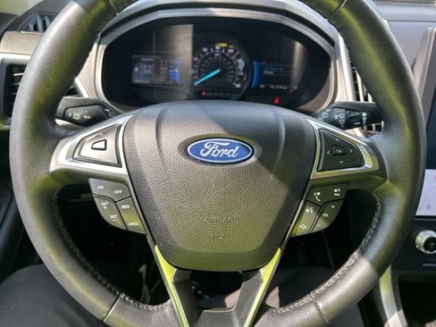 Used 2022 Ford Edge SEL w/ Convenience Package image 21