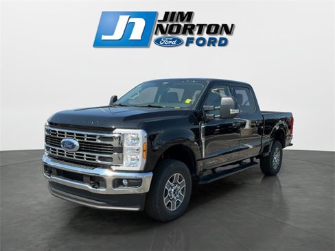 New 2025 Ford F250 XLT w/ FX4 Off-Road Package image 7