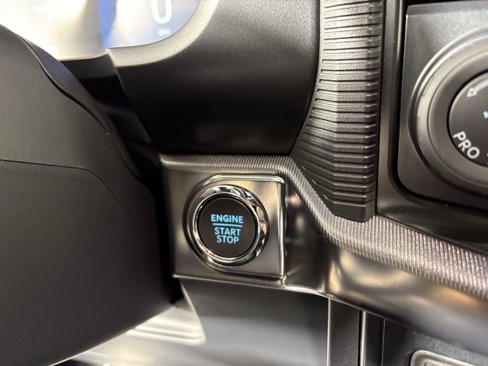 New 2025 Ford F150 Raptor image 30