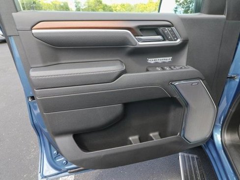 New 2026 GMC Sierra 1500 Denali w/ Denali Reserve Package image 13