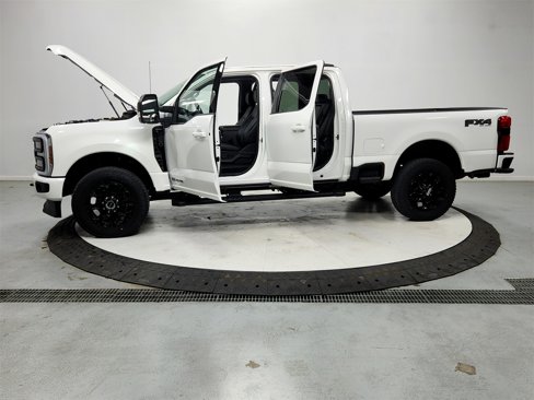 New 2025 Ford F250 Lariat w/ Black Appearance Package image 12