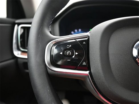 Used 2025 Volvo S60 B5 Plus w/ Protection Package Premier image 25