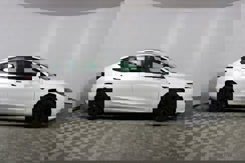 Used 2025 Tesla Model 3 Long Range image 14