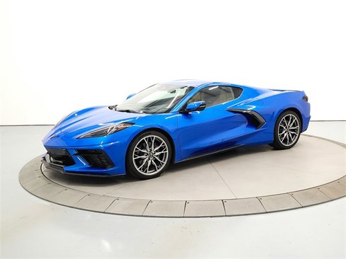 Used 2024 Chevrolet Corvette Stingray Preferred Cpe w/ Stealth Interior Trim Package image 3
