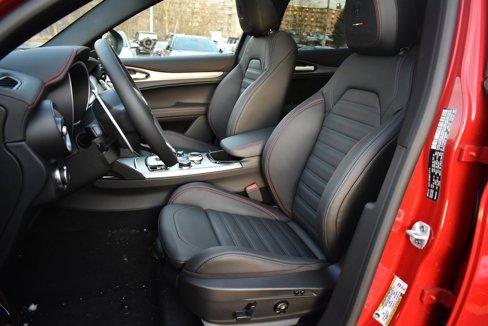 New 2025 Alfa Romeo Stelvio Tributo Italiano w/ Driving Assist Package image 9
