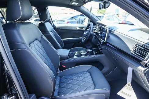 New 2025 Volkswagen Atlas Cross Sport SEL Premium R-Line image 31