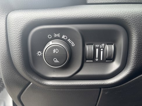 New 2025 RAM 2500 Laramie image 17