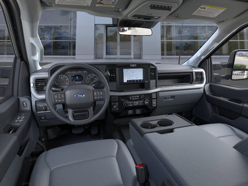 New 2026 Ford F550 4x4 Supercab Super Duty image 9