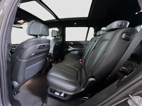 New 2026 BMW X7 xDrive40i w/ M Sport Package image 25
