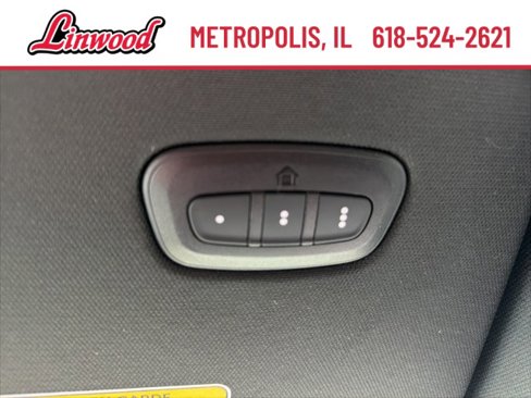 New 2026 RAM 1500 4x4 Crew Cab image 32