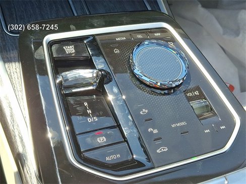 New 2026 BMW 750e xDrive w/ Executive Package image 13