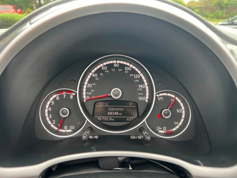 Used 2016 Volkswagen Beetle 1.8T S image 15