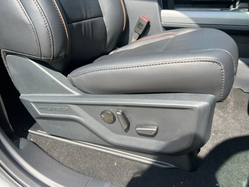 New 2026 Ford F350 Lariat w/ Chrome Package image 24