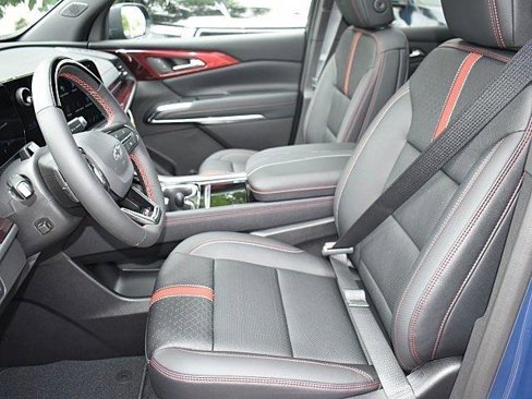 New 2026 Chevrolet Traverse RS image 7