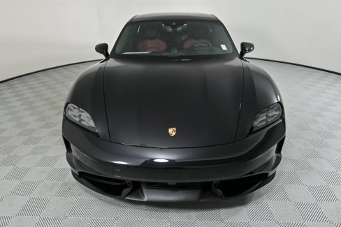 New 2025 Porsche Taycan GTS image 36