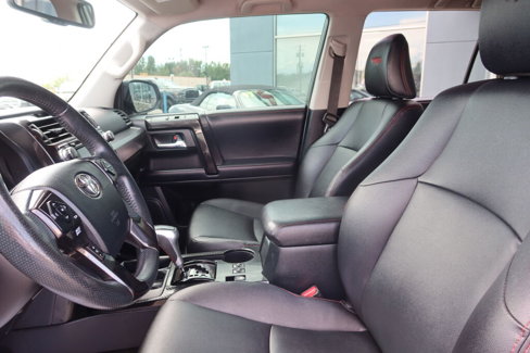 Used 2018 Toyota 4Runner TRD Off-Road Premium image 7