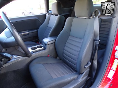 Used 2009 Dodge Challenger R/T image 21