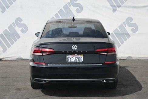 Used 2022 Volkswagen Passat 2.0T SE image 5