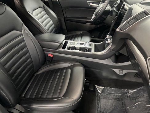 Used 2024 Ford Edge SEL image 64