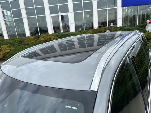 Certified 2025 Volvo XC90 B5 Plus image 10