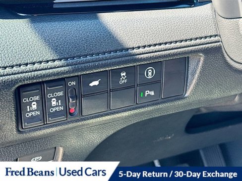 Certified 2024 Honda Odyssey Touring image 10