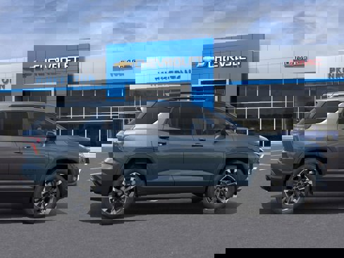 New 2026 Chevrolet Equinox RS w/ LPO, Floor Liner Package image 5