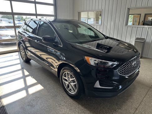 Used 2024 Ford Edge SEL image 15