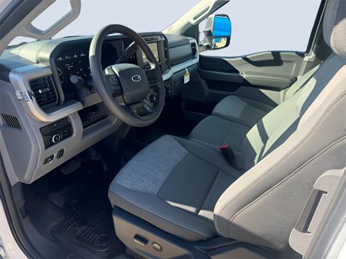 New 2024 Ford F550 2WD SuperCab Super Duty w/ XLT Value Package image 13