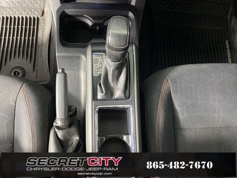 Used 2017 Toyota Tacoma TRD Off-Road w/ Tow Package (A/T) image 25