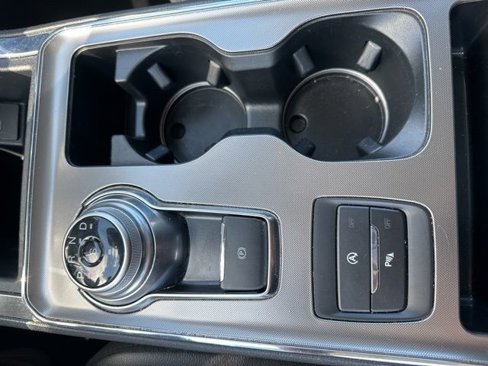 Used 2024 Ford Edge Titanium image 33
