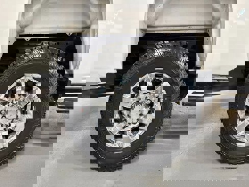 Used 2019 Chevrolet Silverado 2500 W/T image 3