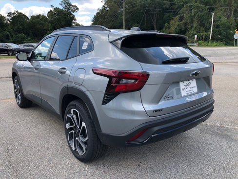 New 2026 Chevrolet Trax RS w/ Driver Confidence Package image 4