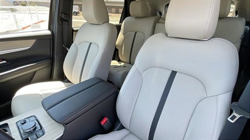 New 2025 MAZDA CX-90 Plug-In Hybrid w/Premium Sport image 15
