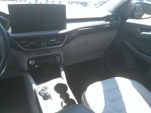 Used 2023 Ford Escape Platinum w/ Premium Technology Package image 12