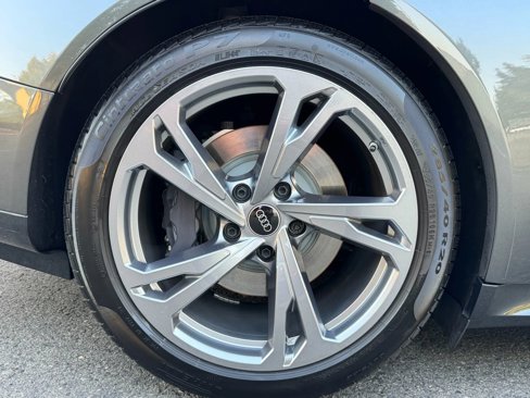 Used 2023 Audi e-tron GT Premium Plus image 18